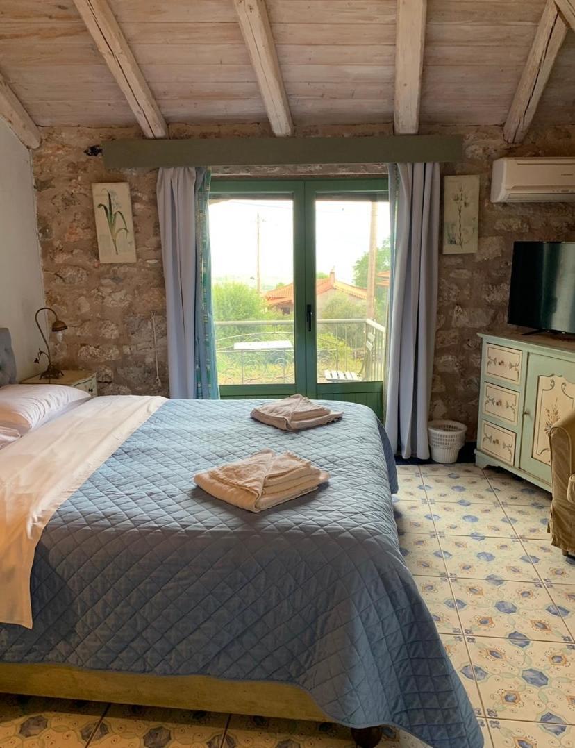 Elaion Guesthouse Ellinikón Dış mekan fotoğraf